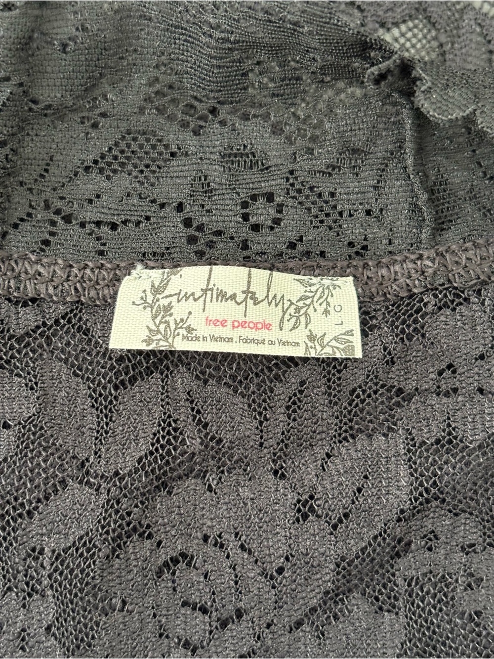 Free People Intimately All Day Lace Top NWT Black Long Sleeves Stretchy Layer L - Picture 7 of 10